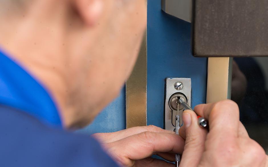 serrure porte de garage basculante Vak Allauch